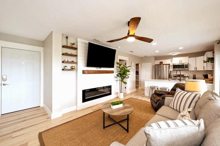 So Fire So Good 3 Comm Pools Lakeview Fireplace Destin Esterno foto